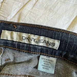 DKNY women’s jeans size 16R